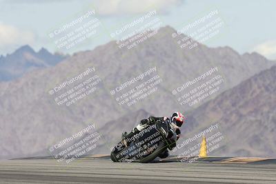 media/Nov-16-2025-Race Pace (Sun) [[8c5fa54630]]/Verified Riders/5-Turn 9 (1135am)/